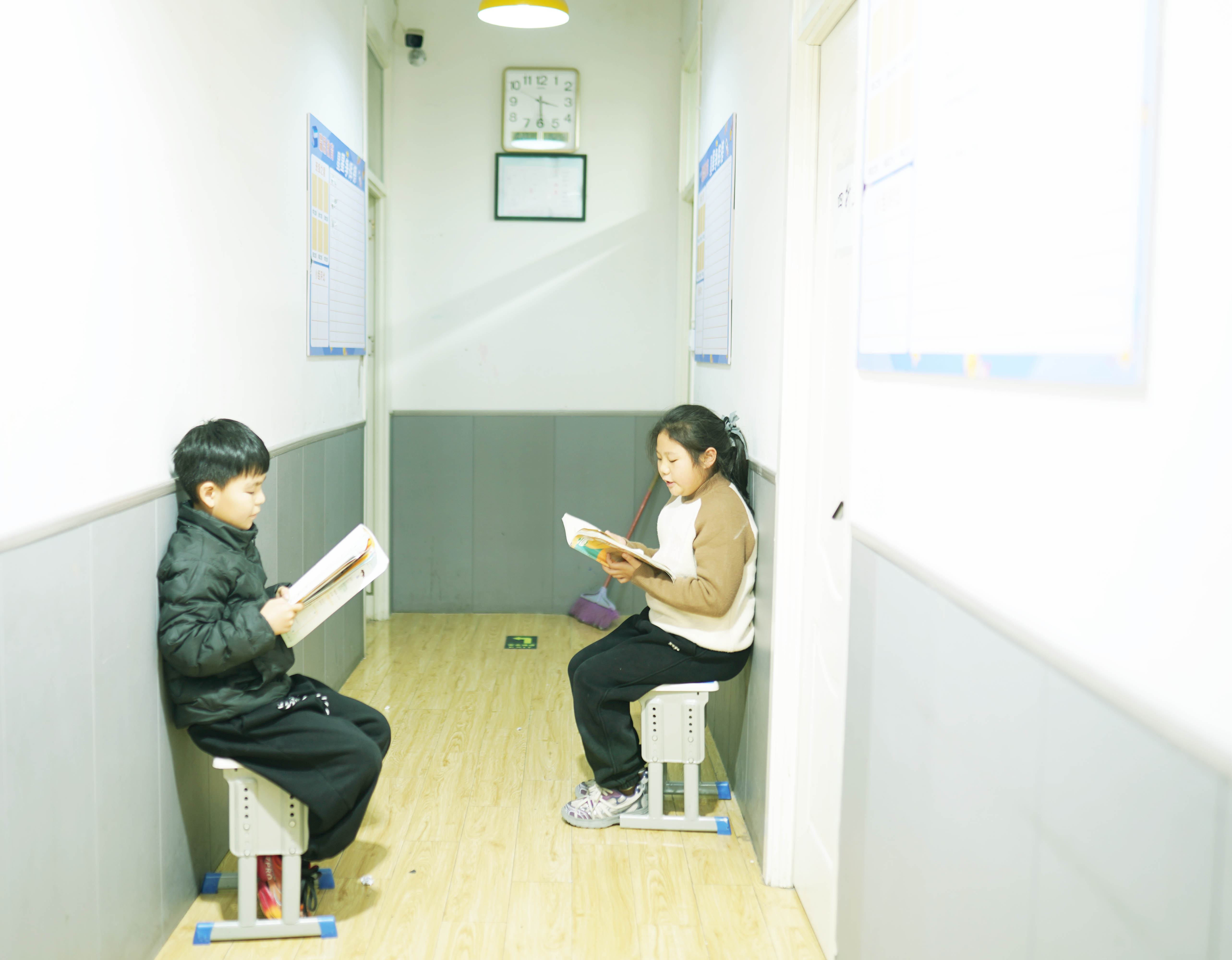 写完书面作业背书打卡